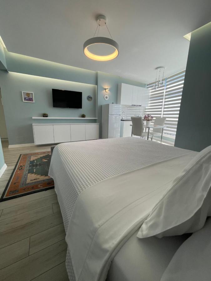Apartamento Comfort In Center Tirana